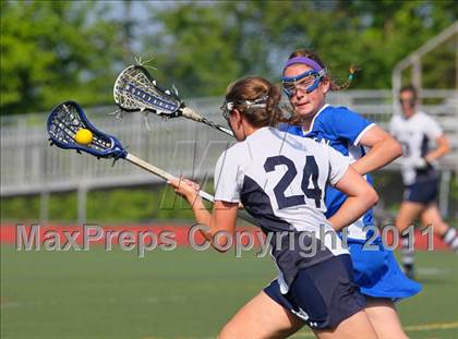 Thumbnail 3 in Darien vs. Wilton (FCIAC Final) photogallery.