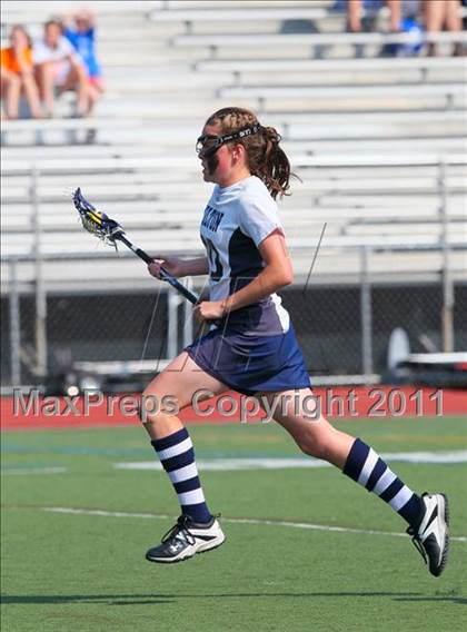 Thumbnail 1 in Darien vs. Wilton (FCIAC Final) photogallery.