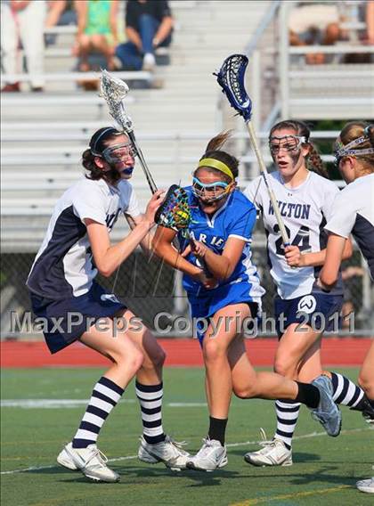 Thumbnail 2 in Darien vs. Wilton (FCIAC Final) photogallery.