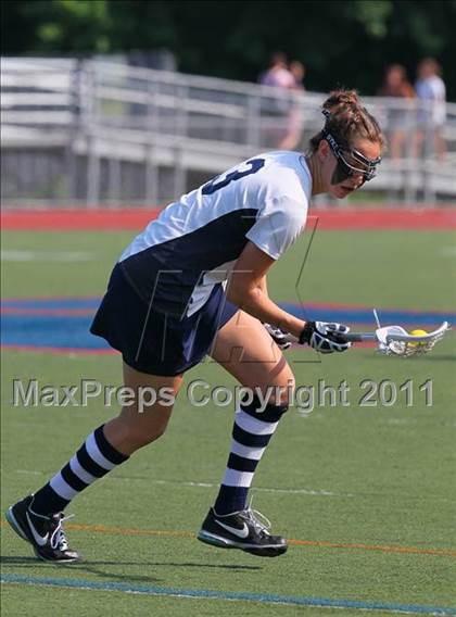 Thumbnail 3 in Darien vs. Wilton (FCIAC Final) photogallery.