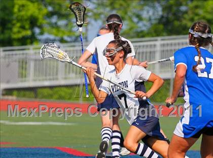 Thumbnail 3 in Darien vs. Wilton (FCIAC Final) photogallery.