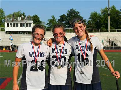 Thumbnail 2 in Darien vs. Wilton (FCIAC Final) photogallery.