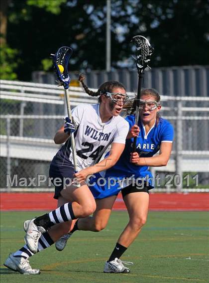 Thumbnail 1 in Darien vs. Wilton (FCIAC Final) photogallery.