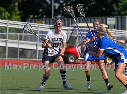 Thumbnail 3 in Darien vs. Wilton (FCIAC Final) photogallery.