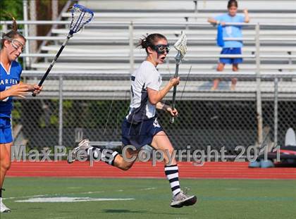 Thumbnail 3 in Darien vs. Wilton (FCIAC Final) photogallery.