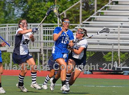 Thumbnail 3 in Darien vs. Wilton (FCIAC Final) photogallery.