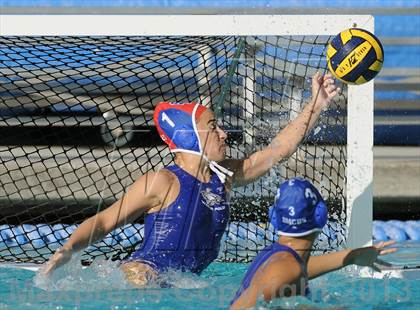 Thumbnail 1 in Santa Margarita vs Mater Dei (CIF-SS D2 Final) photogallery.