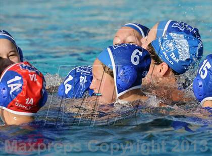 Thumbnail 3 in Santa Margarita vs Mater Dei (CIF-SS D2 Final) photogallery.