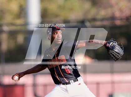 Thumbnail 3 in Sprayberry @ Lassiter photogallery.