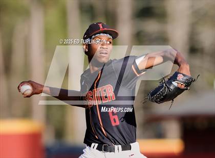 Thumbnail 3 in Sprayberry @ Lassiter photogallery.