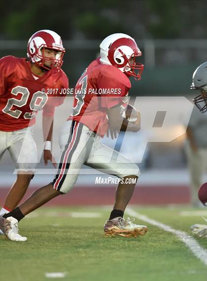 Thumbnail 1 in Granite Hills vs Desert Mirage (Riverside Prep Scrimmage) photogallery.