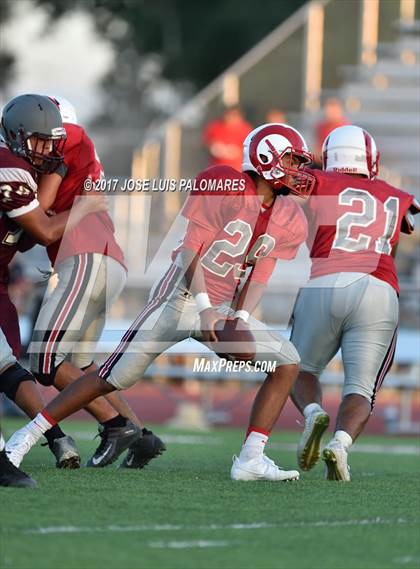 Thumbnail 1 in Granite Hills vs Desert Mirage (Riverside Prep Scrimmage) photogallery.