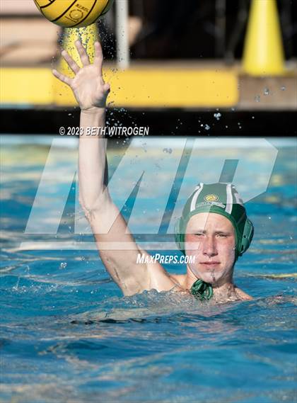 Thumbnail 1 in De La Salle @ Miramonte photogallery.