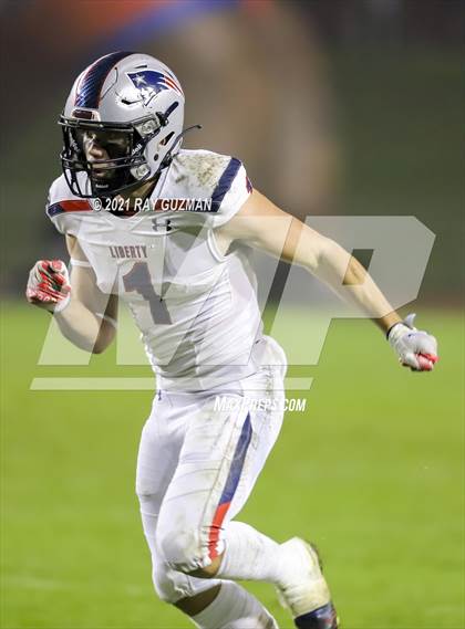 Thumbnail 2 in Buchanan vs. Liberty (CIF CS D1 Semifinal) photogallery.