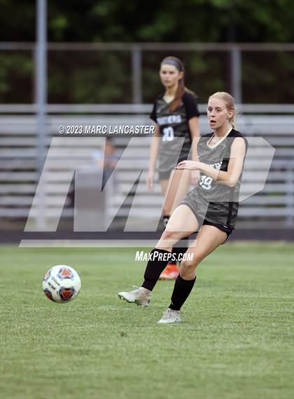 Thumbnail 3 in Sun Valley @ Providence (NCHSAA 4A Round 1) photogallery.