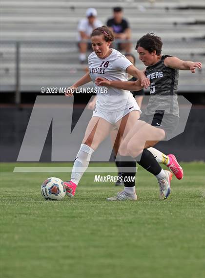 Thumbnail 1 in Sun Valley @ Providence (NCHSAA 4A Round 1) photogallery.