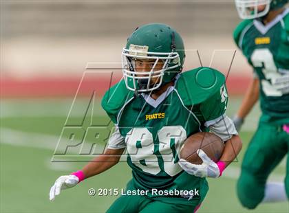 Thumbnail 3 in Rockport-Fulton vs La Vernia Freshman White photogallery.