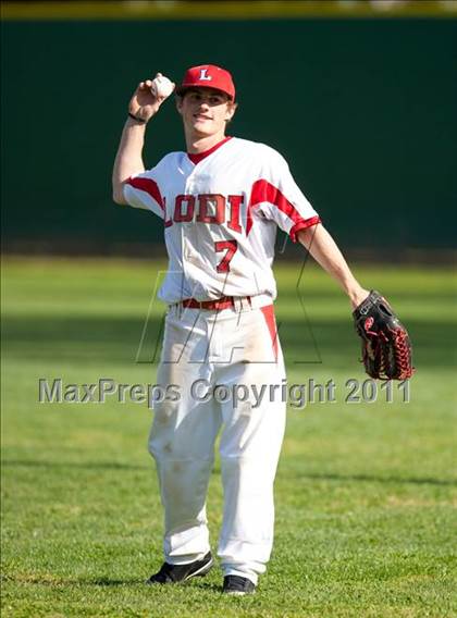 Thumbnail 1 in Bear Creek @ Lodi photogallery.