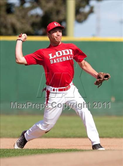 Thumbnail 2 in Bear Creek @ Lodi photogallery.