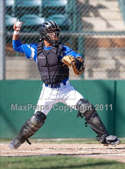 Thumbnail 2 in Bear Creek @ Lodi photogallery.