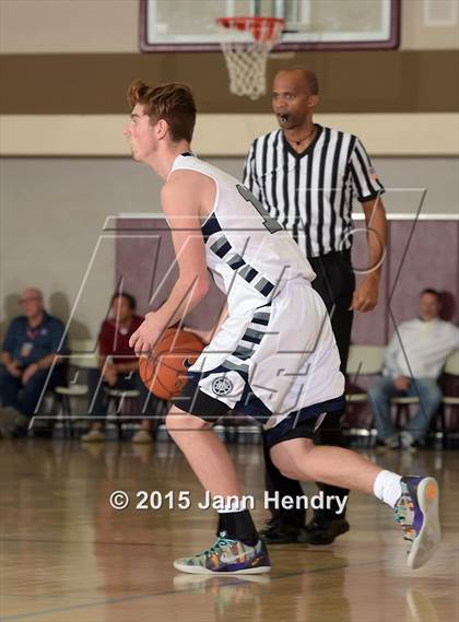 Thumbnail 3 in Glacier Peak vs. St. John Bosco (MaxPreps Holiday Classic) photogallery.