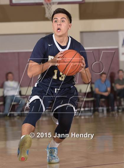 Thumbnail 3 in Glacier Peak vs. St. John Bosco (MaxPreps Holiday Classic) photogallery.