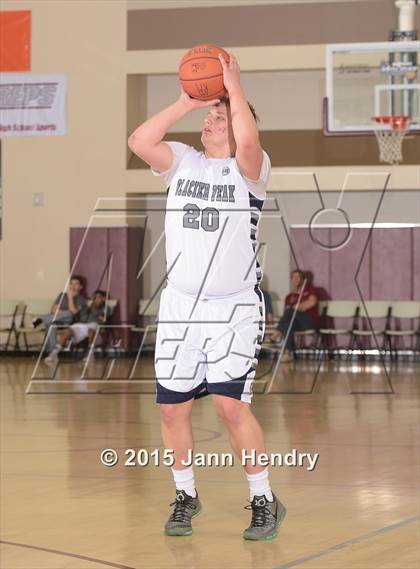 Thumbnail 2 in Glacier Peak vs. St. John Bosco (MaxPreps Holiday Classic) photogallery.