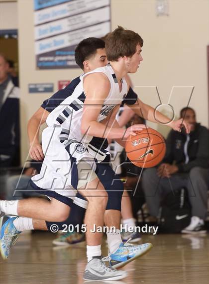 Thumbnail 3 in Glacier Peak vs. St. John Bosco (MaxPreps Holiday Classic) photogallery.