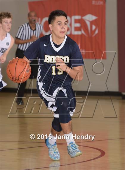 Thumbnail 2 in Glacier Peak vs. St. John Bosco (MaxPreps Holiday Classic) photogallery.