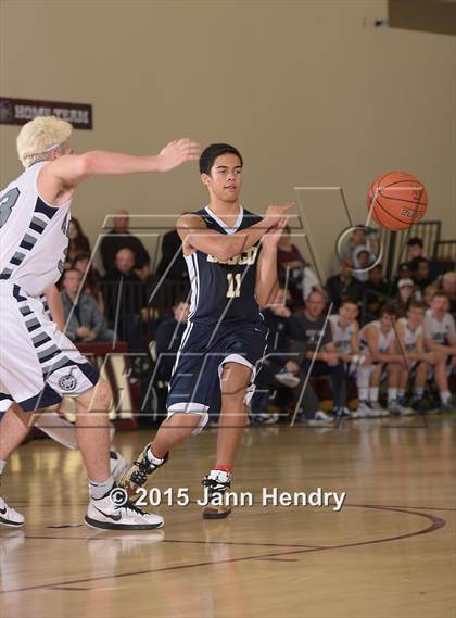 Thumbnail 2 in Glacier Peak vs. St. John Bosco (MaxPreps Holiday Classic) photogallery.