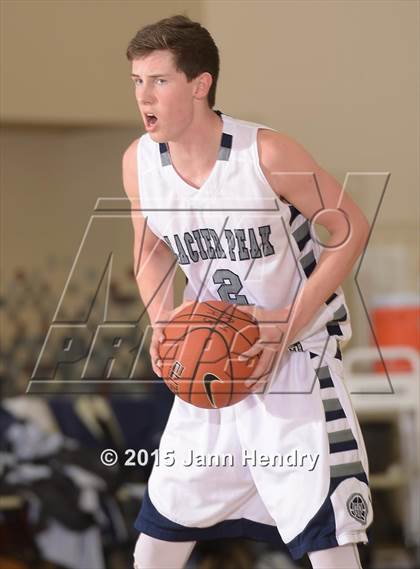 Thumbnail 2 in Glacier Peak vs. St. John Bosco (MaxPreps Holiday Classic) photogallery.