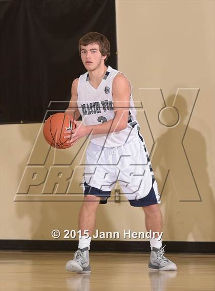 Thumbnail 3 in Glacier Peak vs. St. John Bosco (MaxPreps Holiday Classic) photogallery.