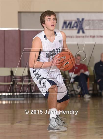 Thumbnail 2 in Glacier Peak vs. St. John Bosco (MaxPreps Holiday Classic) photogallery.