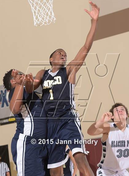 Thumbnail 1 in Glacier Peak vs. St. John Bosco (MaxPreps Holiday Classic) photogallery.