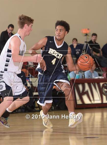 Thumbnail 2 in Glacier Peak vs. St. John Bosco (MaxPreps Holiday Classic) photogallery.