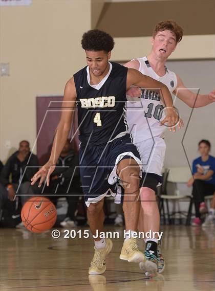Thumbnail 1 in Glacier Peak vs. St. John Bosco (MaxPreps Holiday Classic) photogallery.