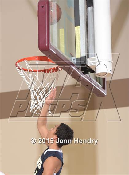 Thumbnail 1 in Glacier Peak vs. St. John Bosco (MaxPreps Holiday Classic) photogallery.