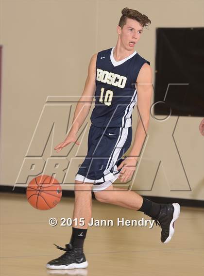 Thumbnail 2 in Glacier Peak vs. St. John Bosco (MaxPreps Holiday Classic) photogallery.