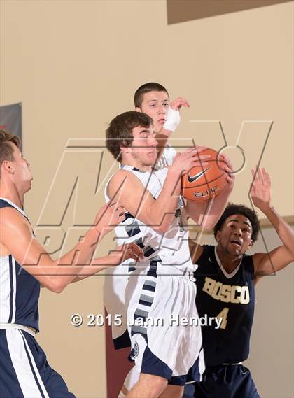 Thumbnail 3 in Glacier Peak vs. St. John Bosco (MaxPreps Holiday Classic) photogallery.