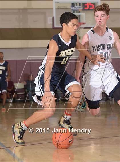 Thumbnail 2 in Glacier Peak vs. St. John Bosco (MaxPreps Holiday Classic) photogallery.