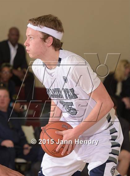 Thumbnail 2 in Glacier Peak vs. St. John Bosco (MaxPreps Holiday Classic) photogallery.