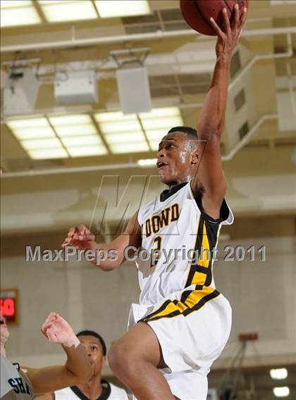 Thumbnail 2 in Sheldon vs. Bishop O'Dowd (Father Barry Christmas Classic) photogallery.