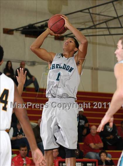 Thumbnail 1 in Sheldon vs. Bishop O'Dowd (Father Barry Christmas Classic) photogallery.
