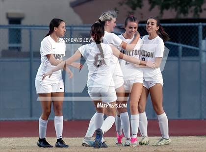 Thumbnail 1 in Hamilton @ Perry (6A Quarterfinal) photogallery.