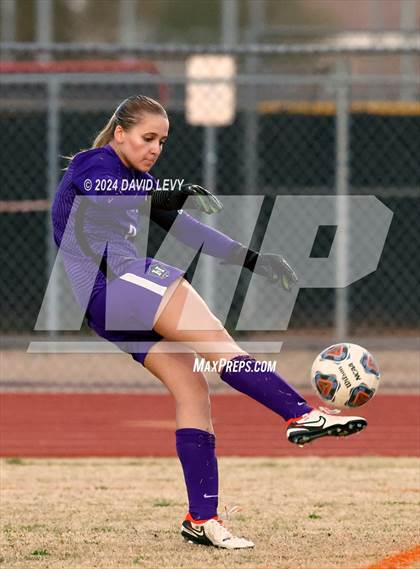 Thumbnail 1 in Hamilton @ Perry (6A Quarterfinal) photogallery.