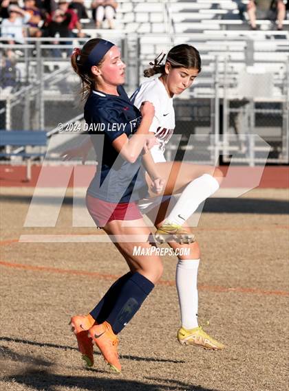 Thumbnail 2 in Hamilton @ Perry (6A Quarterfinal) photogallery.