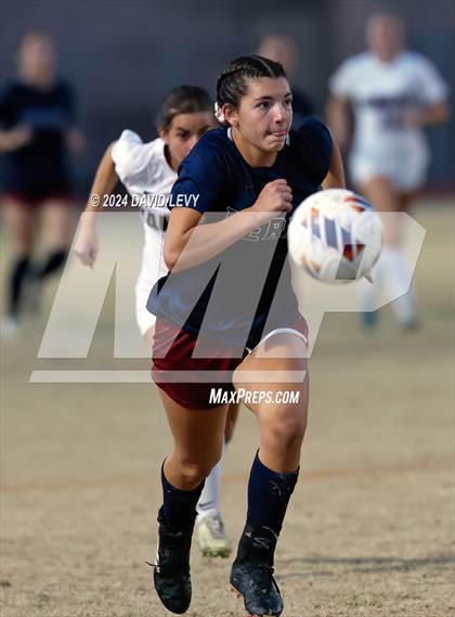 Thumbnail 2 in Hamilton @ Perry (6A Quarterfinal) photogallery.