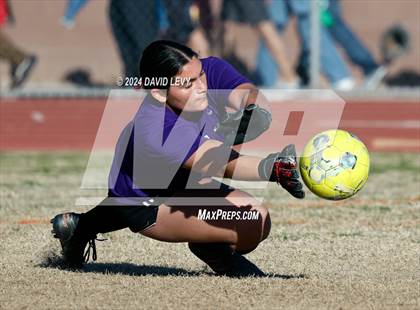 Thumbnail 2 in Hamilton @ Perry (6A Quarterfinal) photogallery.
