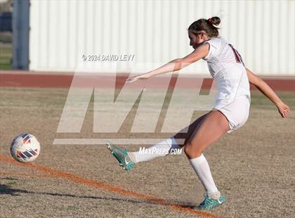 Thumbnail 2 in Hamilton @ Perry (6A Quarterfinal) photogallery.