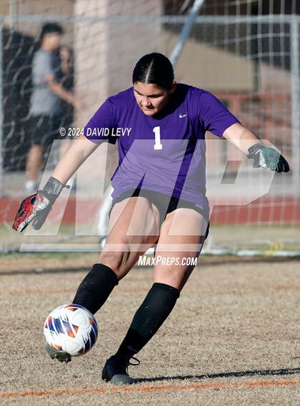 Thumbnail 3 in Hamilton @ Perry (6A Quarterfinal) photogallery.